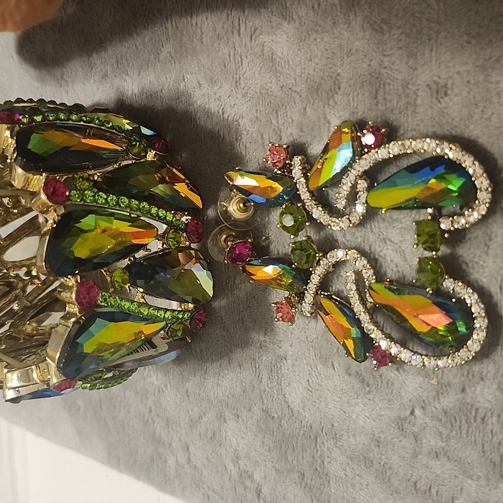 Iridescent Multicolor Crystal Statement Bracelet … - image 7